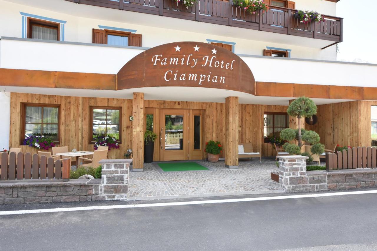 Hotel Ciampian Moena Exterior foto